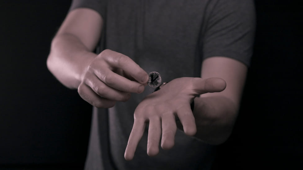 Moving X Magic Tricks X Marked On Card Vanish Appear On Magician's Hand Magia Close Up Street Lllusions Gimmicks Mentalism Props