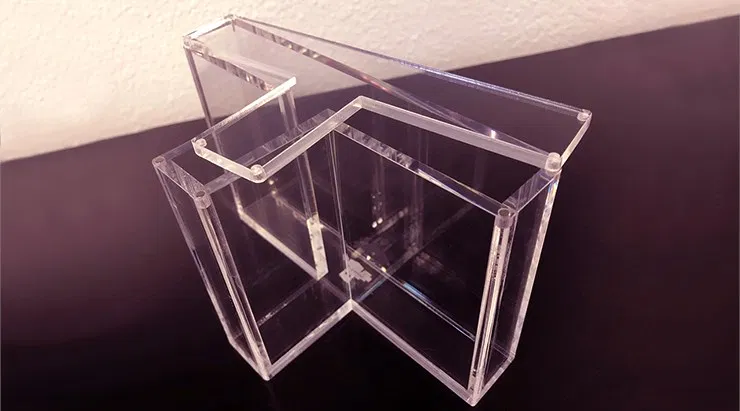 Carat T-Shaped Playing Card Display Case (3-Deck) - image 6