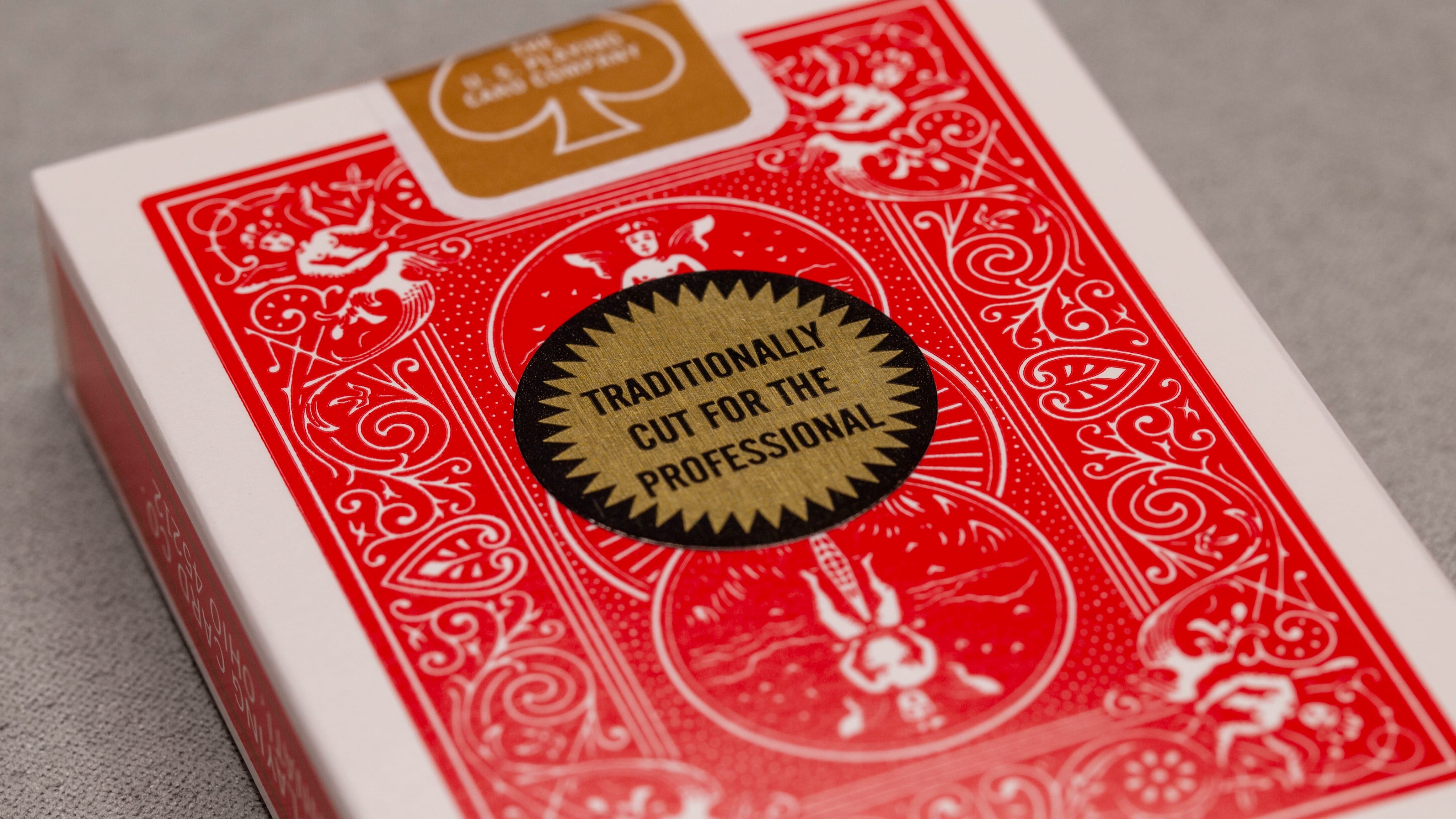 bicycle-gold-standard-playing-