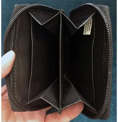 Coin Trick Carrier - image 4