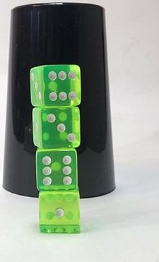 Profesional Dice Stacking Cup With A Set Of 5 Dice 