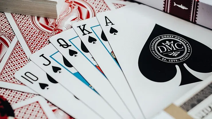 DMC Shark V2 Playing Cards - image 3