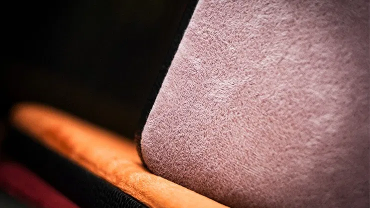 Elegant Close-up Pad - image 7