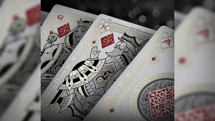 Eminence Sapphire Edition Playing Cards - image 6