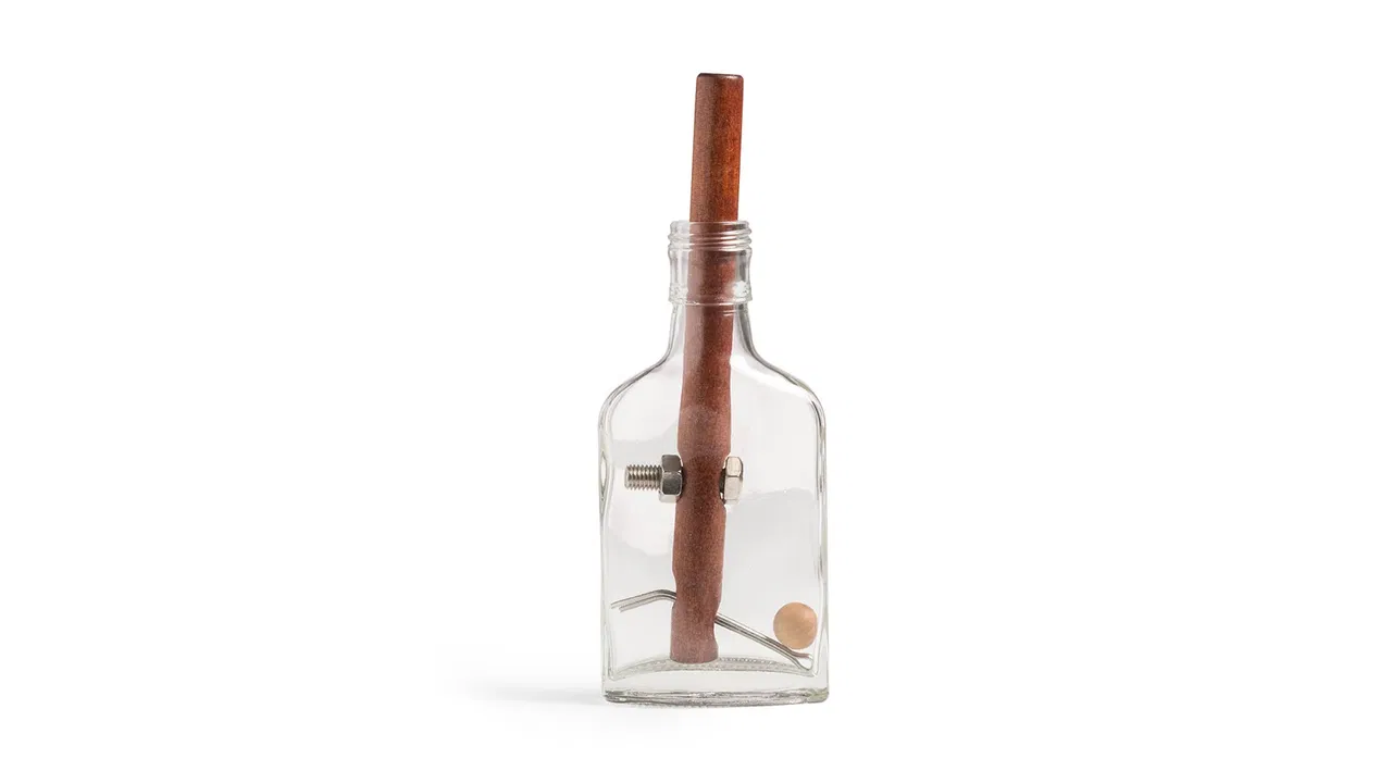 Grecian Bottle Puzzle - image 1