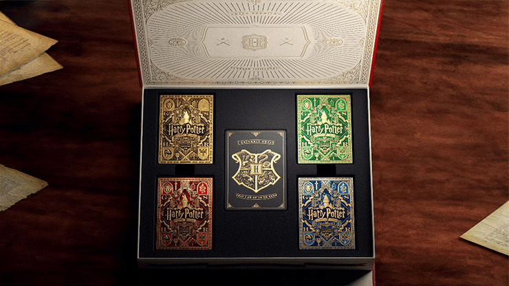 Harry Potter 最高級ポストカードBOX 75枚セット　　永久保存版 ポストカード[ハリー・ポッター 最高級 ポストカードBOX（4枚欠品