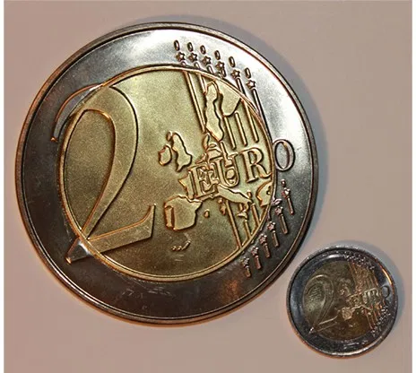 3in Jumbo Coin - 2 Euro  - image 2