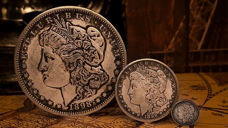Jumbo Morgan Dollar - magic