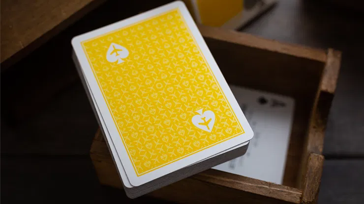 Jetsetter Lounge Edition Playinag Cards (Taxiway Yellow) - image 2