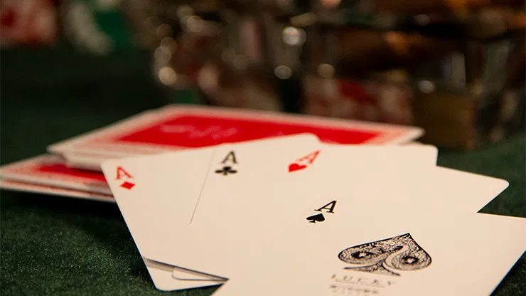 Lucky Casino Playing Cards - image 4