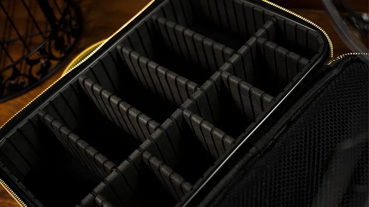 Luxury Genuine Leather Close-Up Bag - image 4