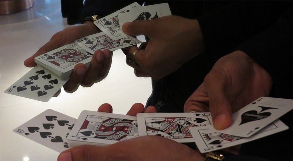 Magic Encarta Presents The Royal Flash