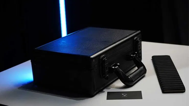 Magician's Case - image 1