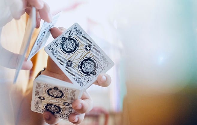 Mantecore Blanc Playing Cards - thumbnail 3