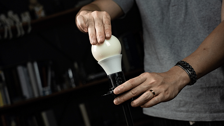 milk and light bulb experiment