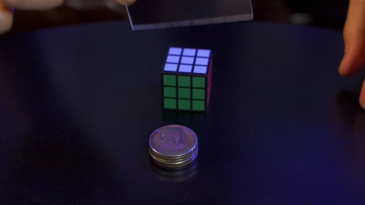 Mirror: Rubik's Cube