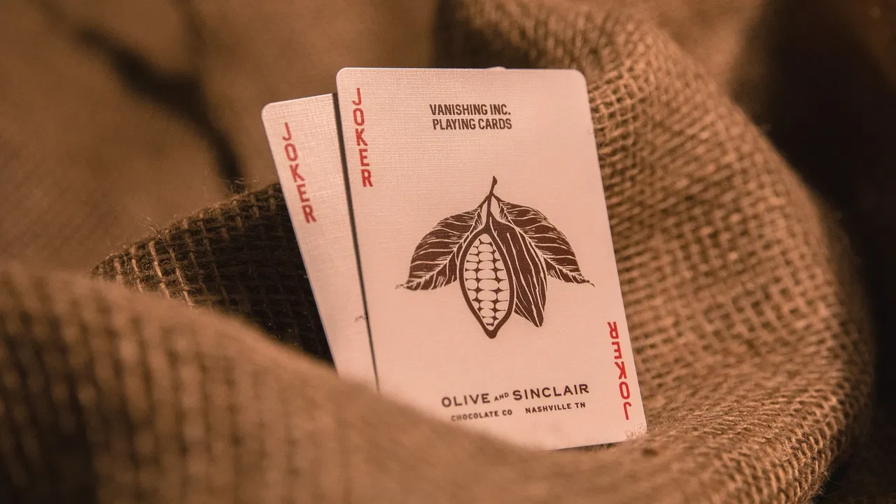 Olive and Sinclair Playing Cards - image 6