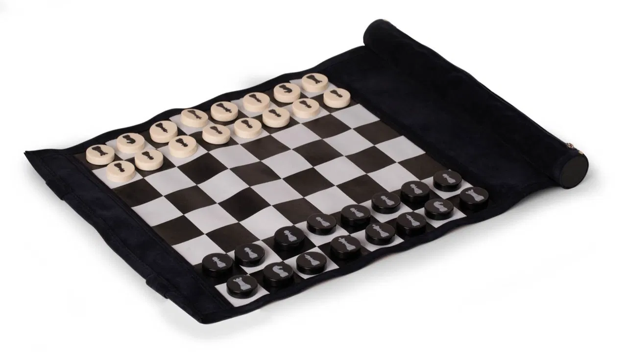 Premium Travel Chess Set - image 3