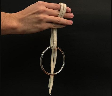 RING ON ROPE by Bazar de Magia Magic Trick