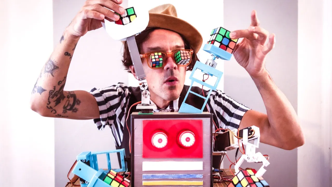 Robot Magic - image 2