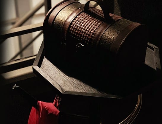 Scorpion Table (Stage or Close-Up) - thumbnail 12