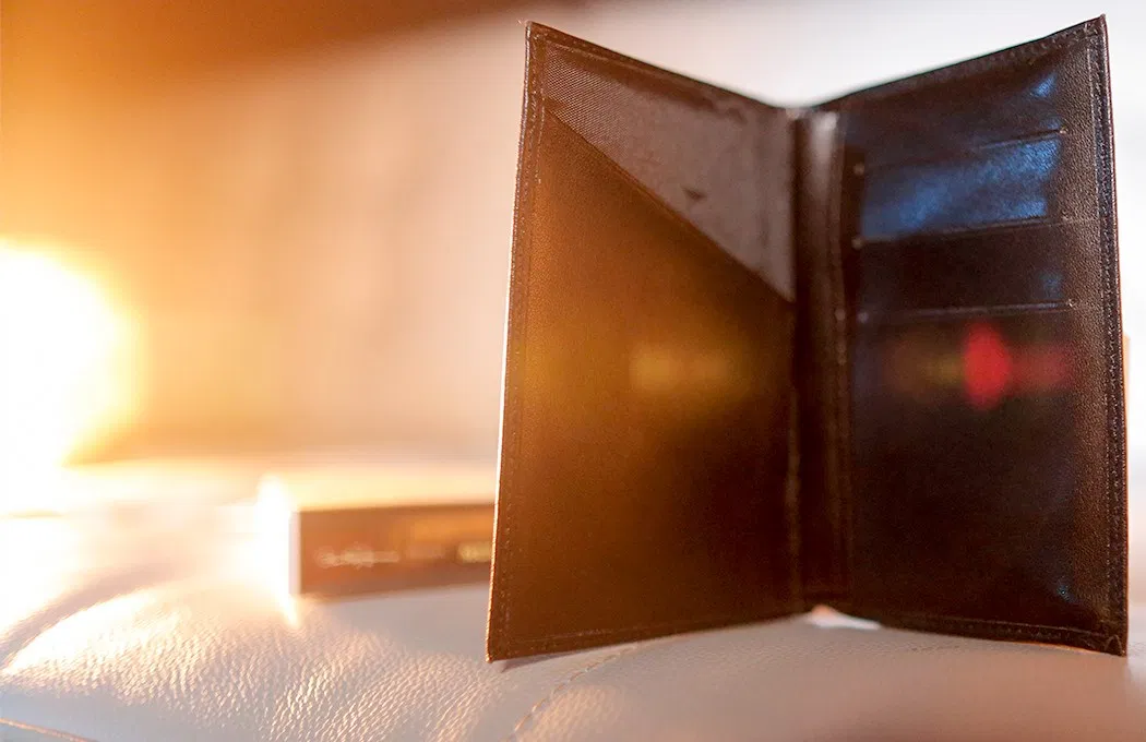 Super Slim Hip Pocket Mullica Wallet - image 4