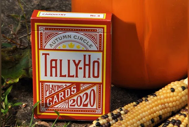 Tally-Ho Autumn Circle Back Playing Cards - image 5