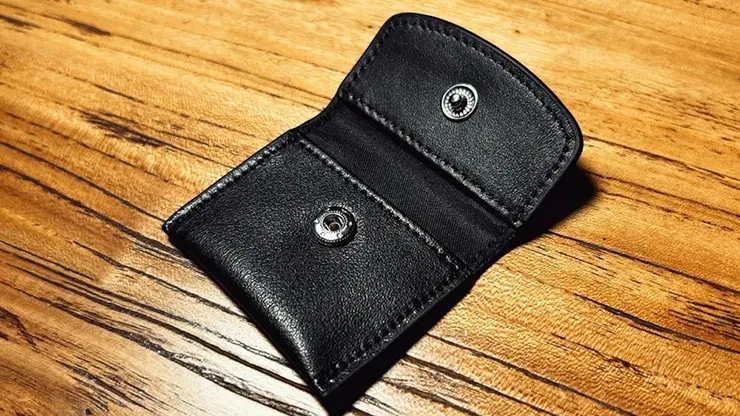 The Cowhide Coin Wallet - image 3