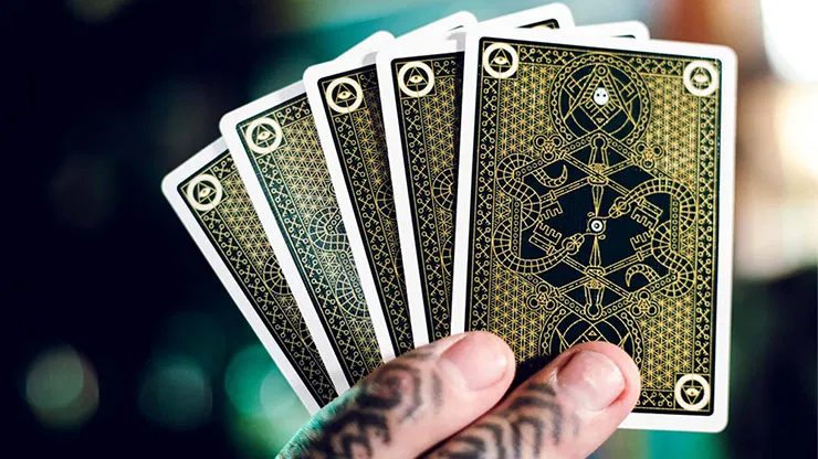 The Crossed Keys Playing Cards - image 3
