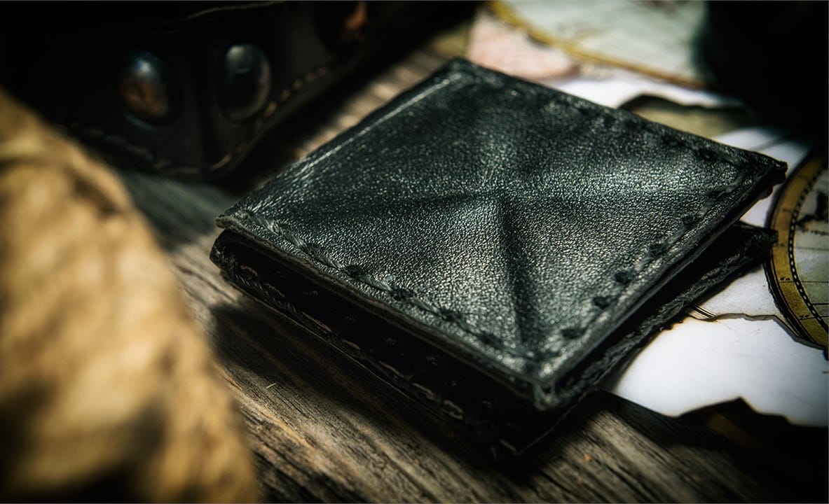 The Traveler Coin Wallet - thumbnail 6