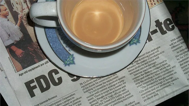 Torn and Restored Water in the Newspaper Gimmick