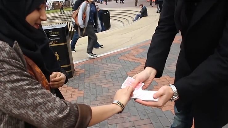 Travelling Deck Card