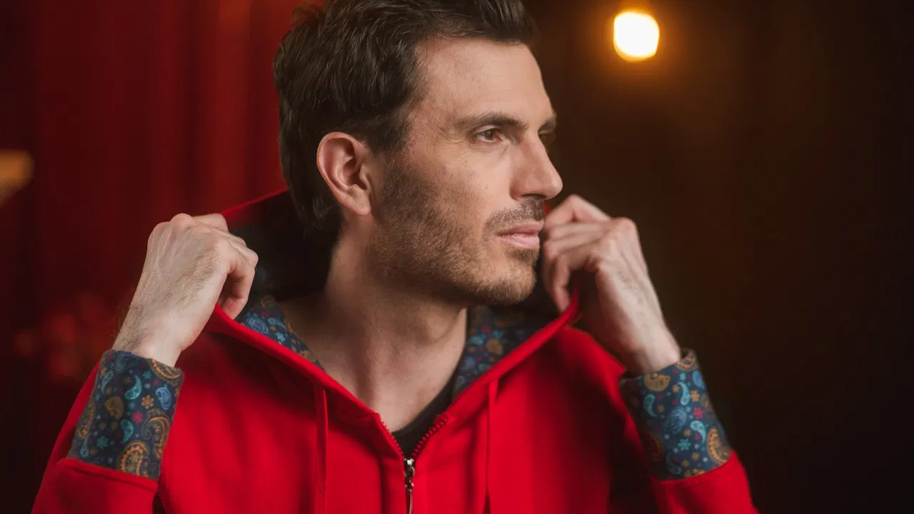Vanishing Inc. Dapper Hoodie - image 3