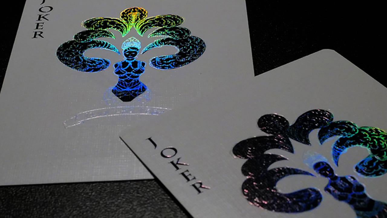Ultraviolet Vegas Diffractor Playing Cards - thumbnail 3