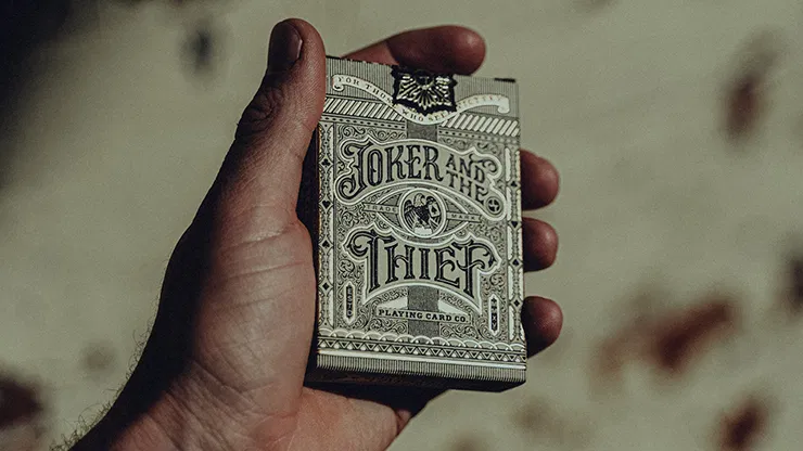 Victory Playing Cards - image 2