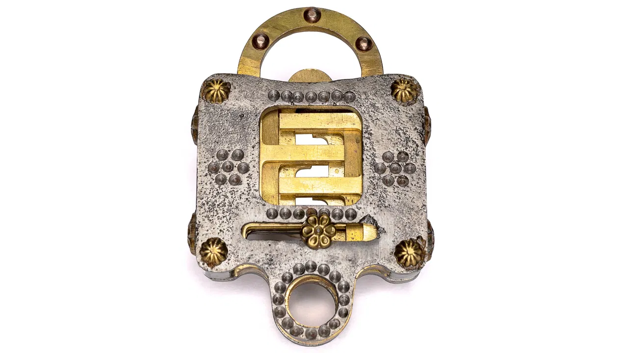Voidlock Metal Padlock Puzzle - image 4