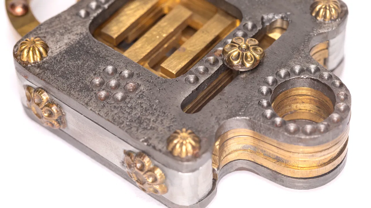 Voidlock Metal Padlock Puzzle - image 5