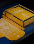 Carat X810R Right Sided Single Deck 8in x 10in Display Deck of Cards