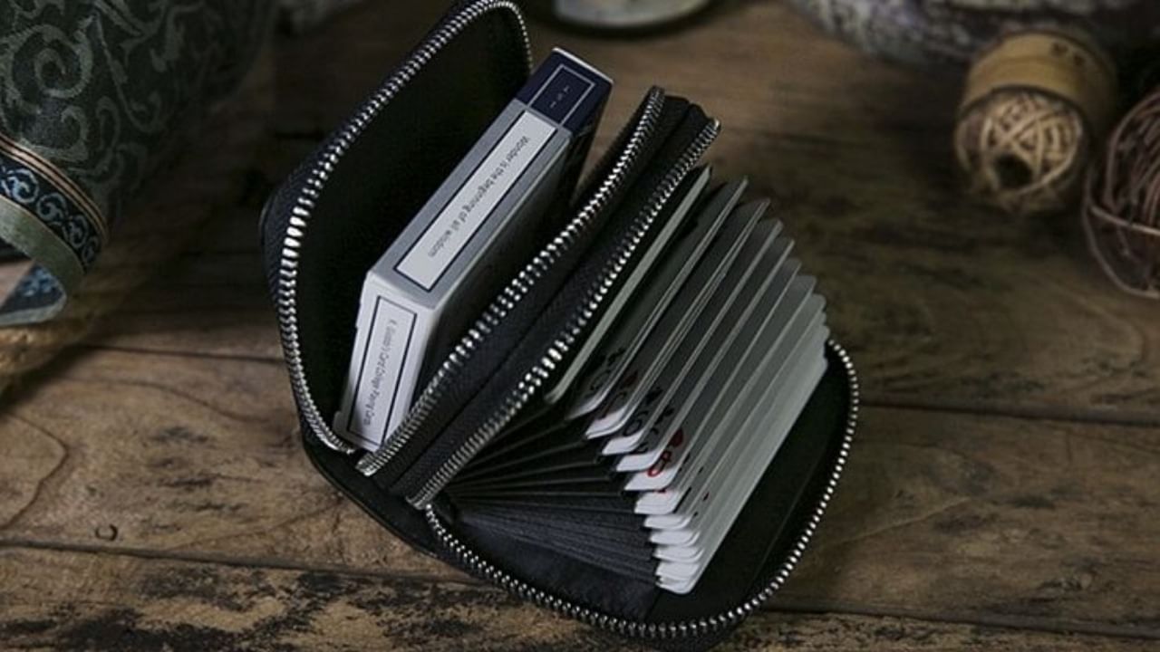 Accordion-Style Multi-Functional Playing Card Bag