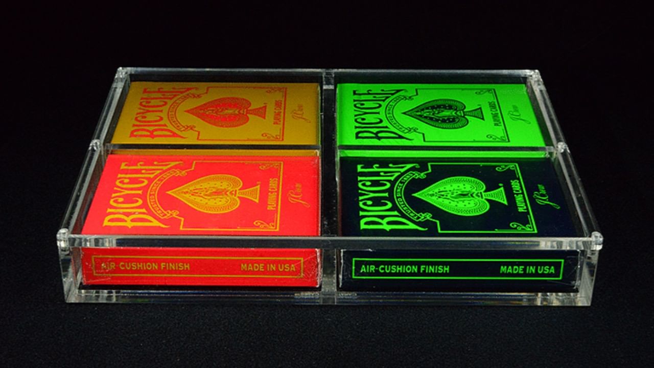 Carat X2x2 4-Deck Display Case