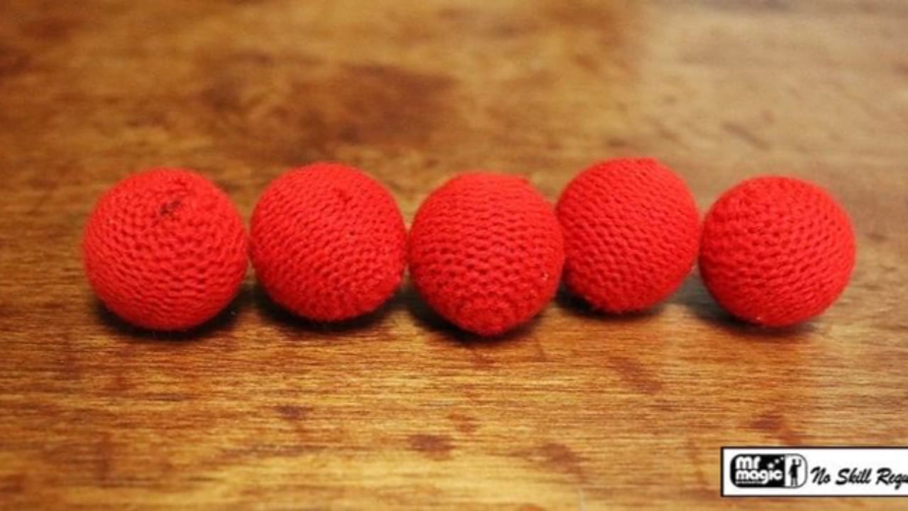 Crochet 5 Ball combo Set Red Accessory